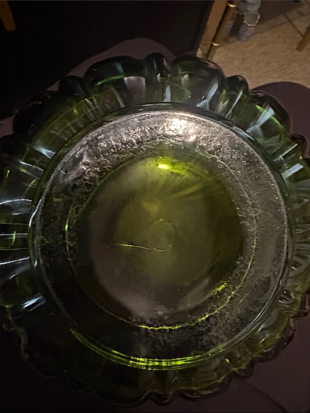 Vintage 1960’s MCM LE SMITH AVOCADO GREEN SWING GLASS